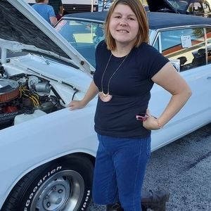 Meet your Posher, Rebecca